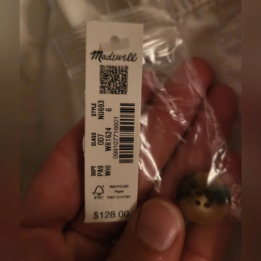 Madewell The Barrel-Leg Utility Pant in Garment-Dyed Twill - Picture 6 of 7